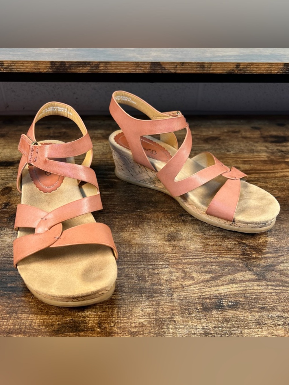 Baretraps Cork Wedge Heel Sandals Faux Leather Pink‎ Casual Freesia Women's 7.5